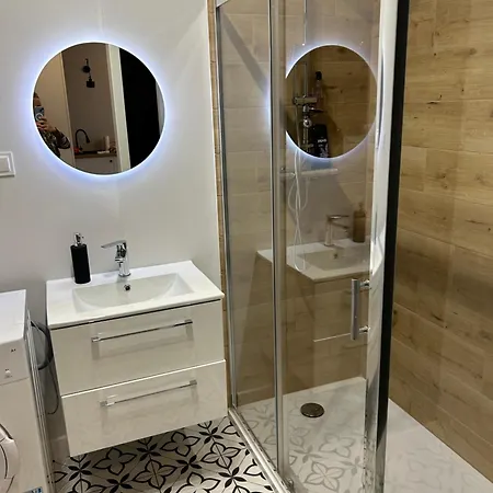 Daire 5 Pietro Çestohova